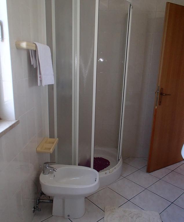 Apartment Eni Ровин Стая снимка