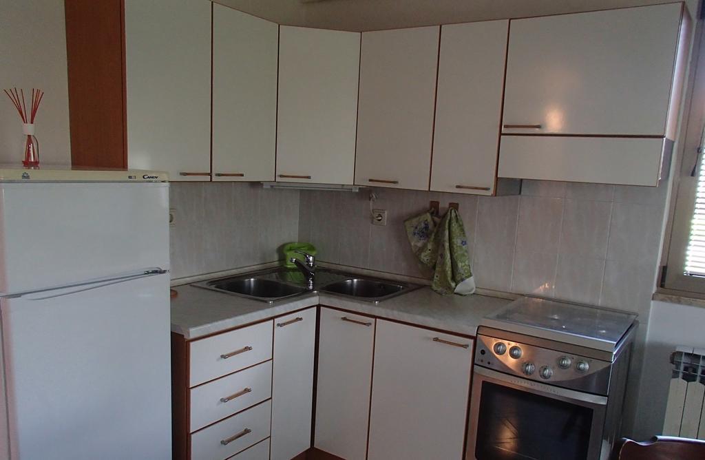Apartment Eni Ровин Стая снимка